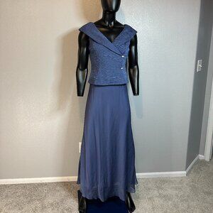 Patra Blue Evening Gown Size 8 Sleeveless Textured Bodice Floor Length